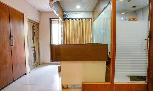 New Prabhu Sharan By Glitz Hotels Navi Mumbai Bagian luar foto